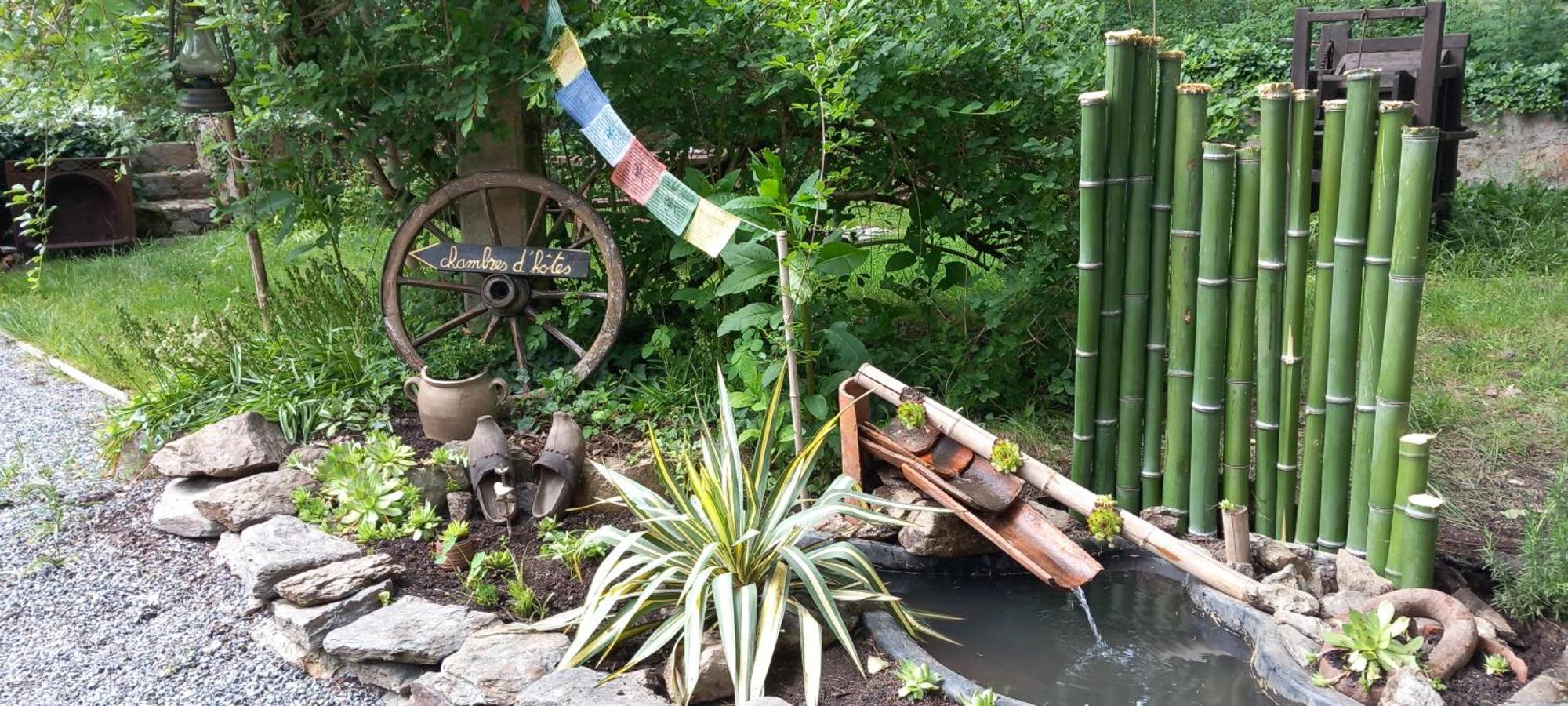 Les Cedres Bleus De Joany Leilighet Viviez Eksteriør bilde
